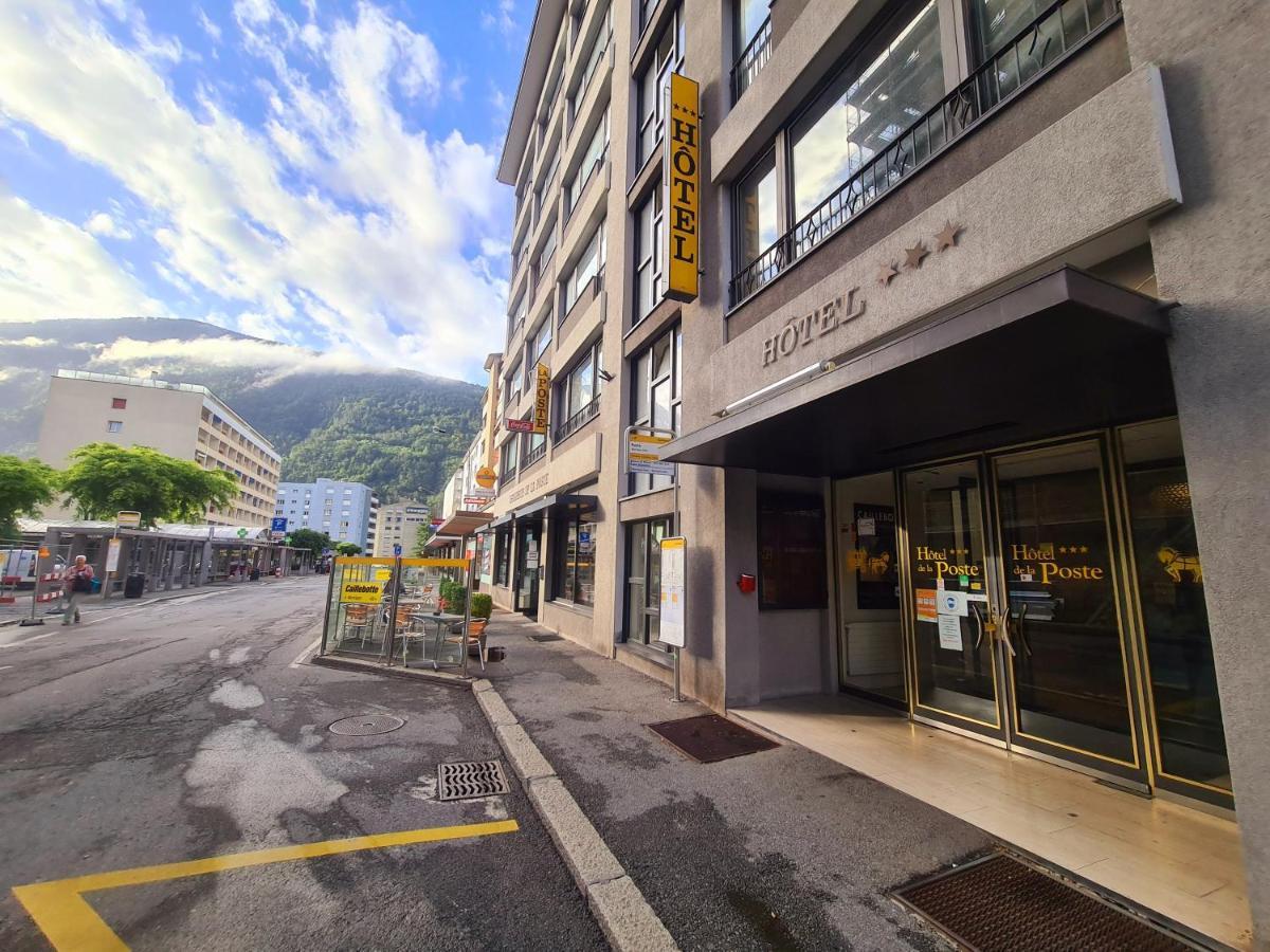 Hotel De La Poste Martigny - City Center ภายนอก รูปภาพ
